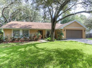 114 Bessemer Cir, Brandon, FL 33511