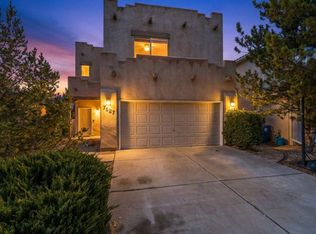 7527 Cricket Hill Dr NE, Albuquerque, NM 87113