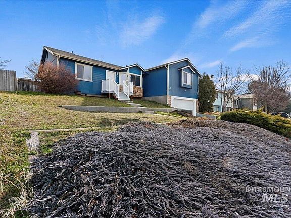 2nd image of 58 S Peppermint Dr