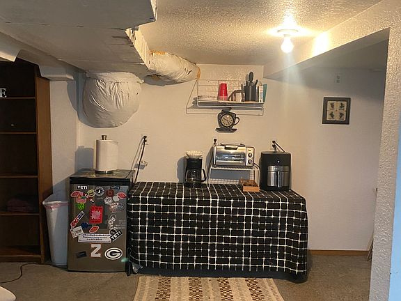 3rd image of 1101 Maple Way