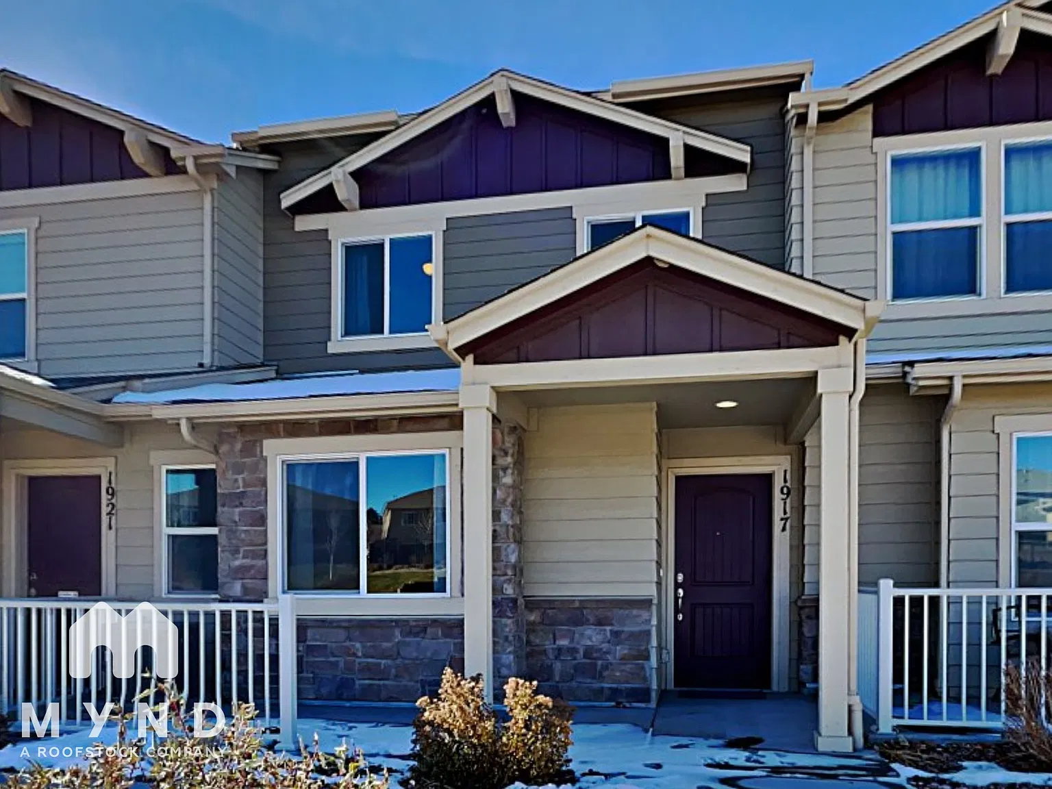 3 bed, 2.5 bath, 1692 sqft, $1,965 — Photo 1