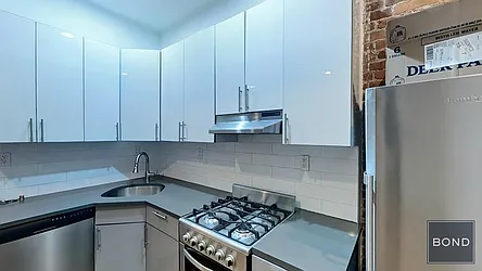Rented by Bond New York