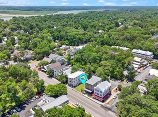 204 Bluffton Rd, Bluffton, SC 29910