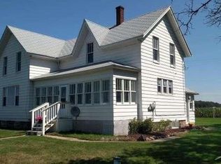 86 N Hinson Rd, Fairgrove, MI 48733