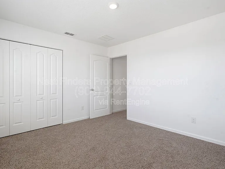 190 Ardila Cir — Photo 29