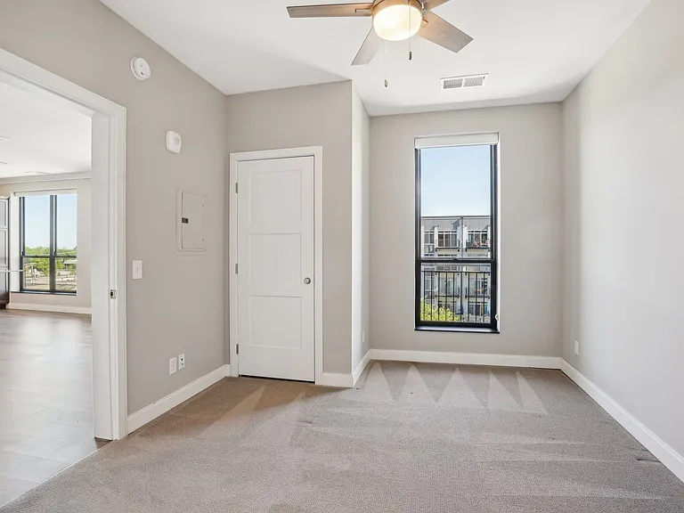 5605 W 36th St — Photo 13
