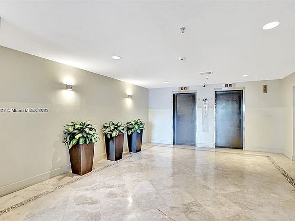 3rd image of 1610 Lenox Ave APT 309