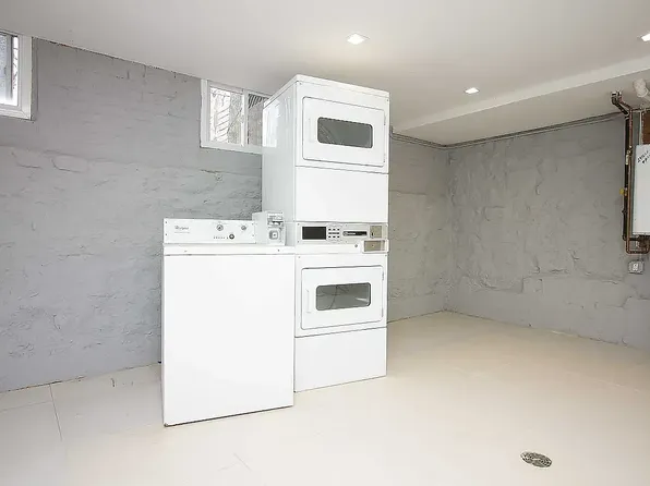 119 Albany Avenue image 5 of 5