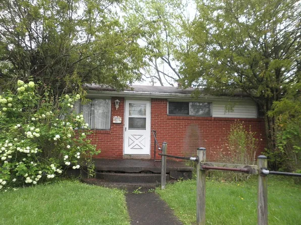 611 Snowball Rd, Monroeville, PA 15146