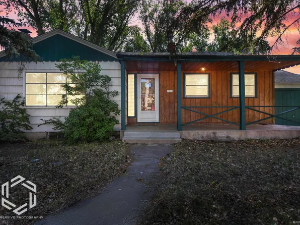 559 N 9th St, Laramie, WY 82072
