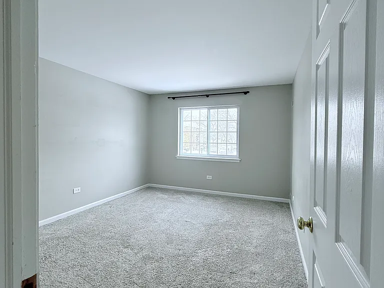 1611 N Windsor Dr — Photo 21