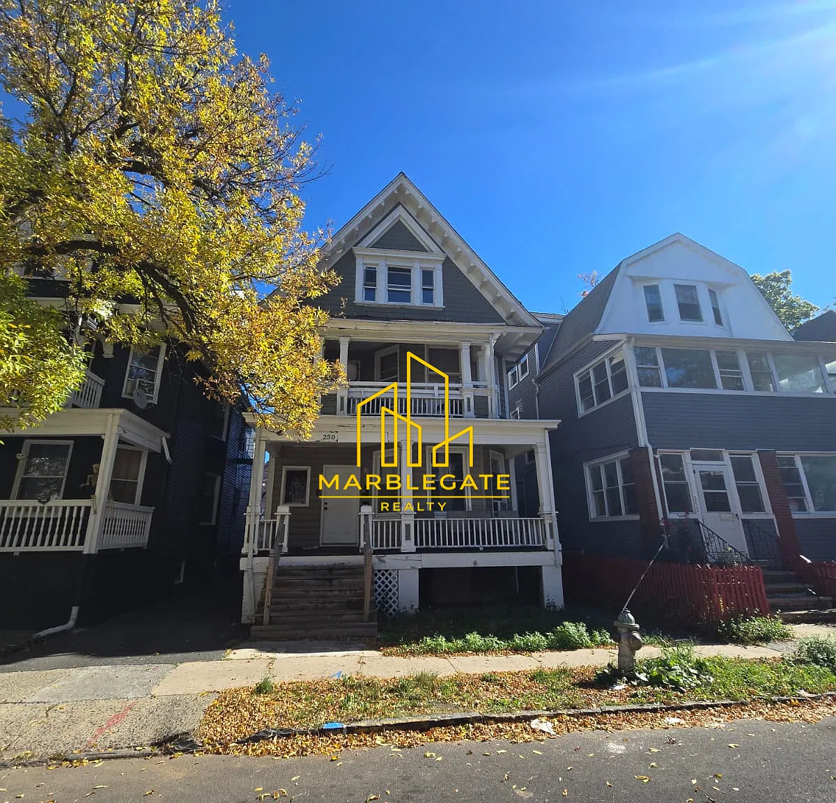 2 bed, 850 sqft, $1,800 — Photo 1