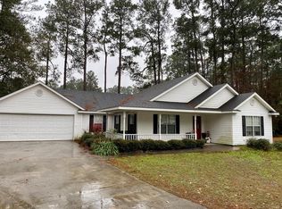 606 Rose Cir, Nashville, GA 31639