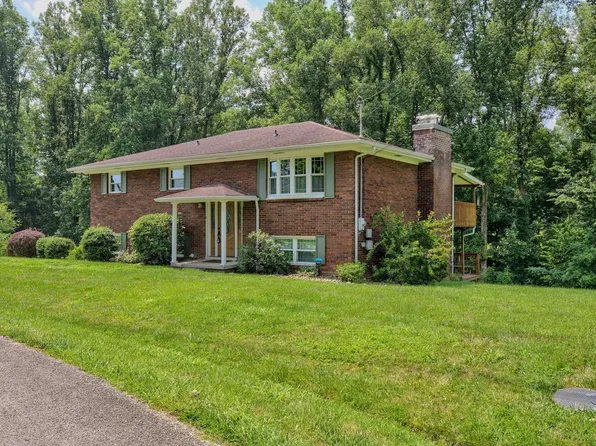 1008 Kirby Rd, Milton, WV 25541