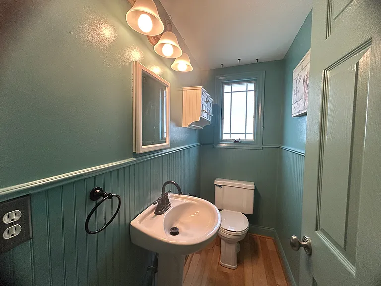 5045 Abington Dr — Photo 15