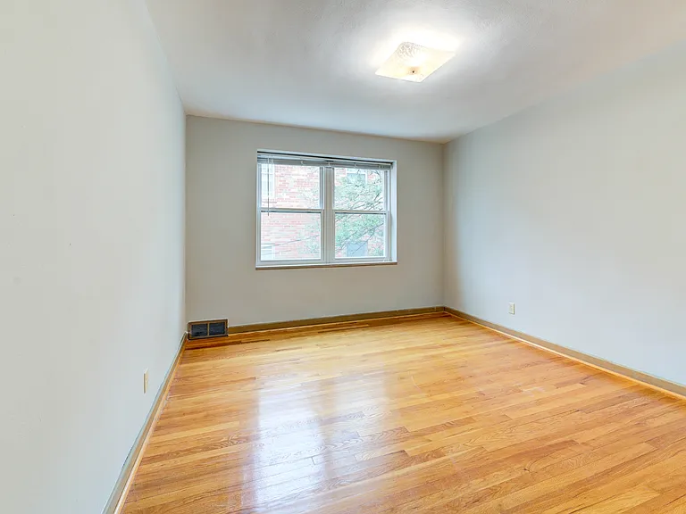 8710 Delmar Blvd #2F — Photo 20
