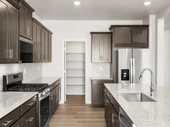 545 97th Ave, Greeley, CO 80634