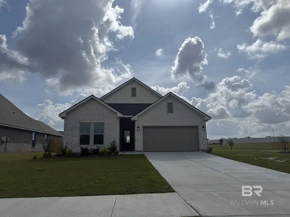 21168 Explorer Dr, Robertsdale, AL 36567