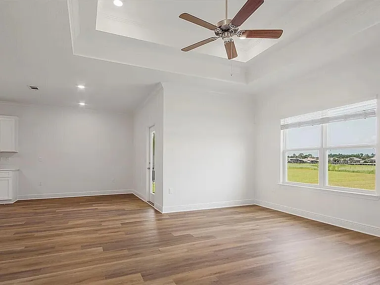 137 Holley Grove Ln — Photo 15