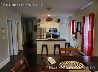 51 Arlington St #1, Worcester, MA 01604