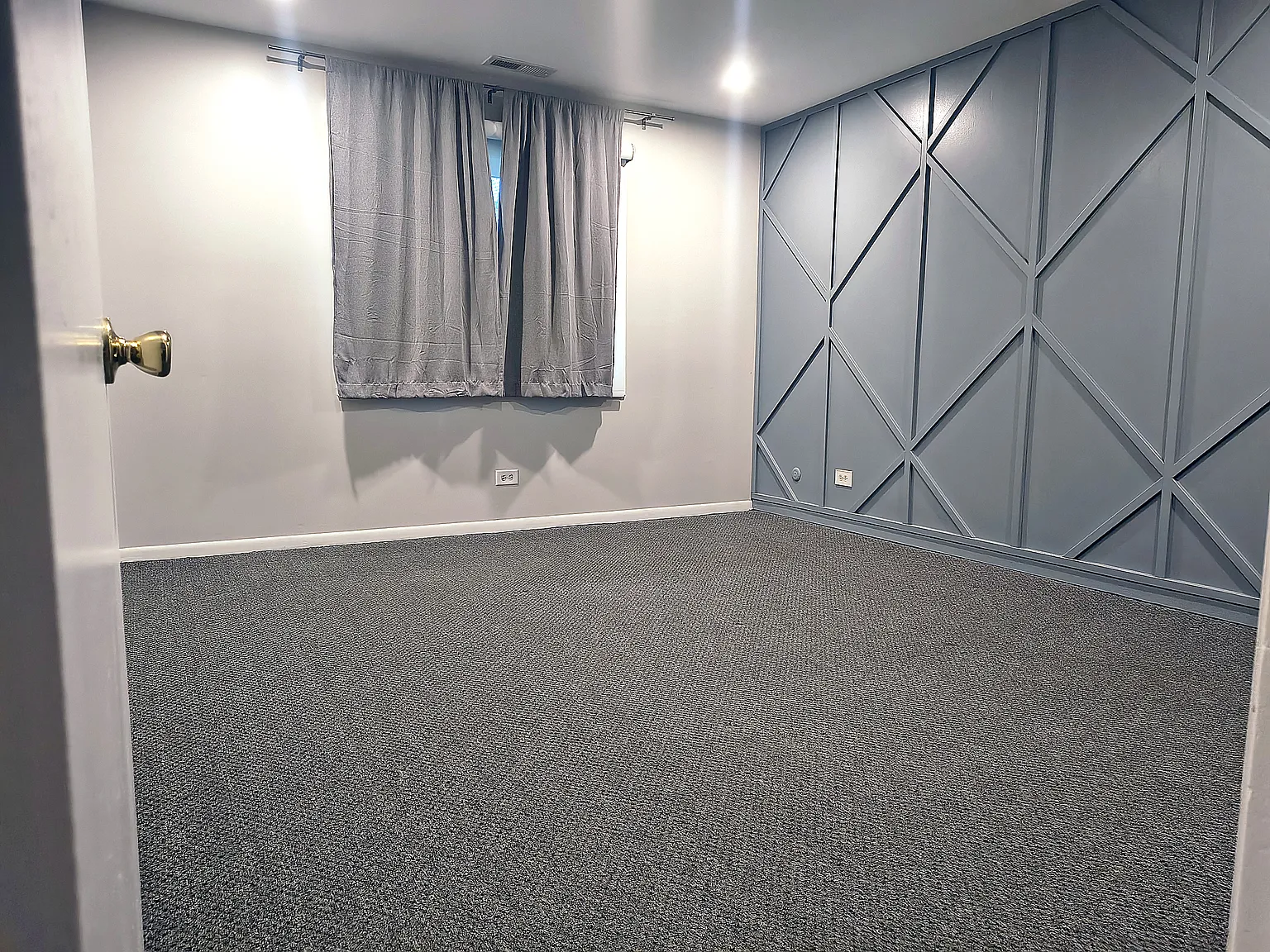 2 bed, 950 sqft, $1,935 — Photo 2