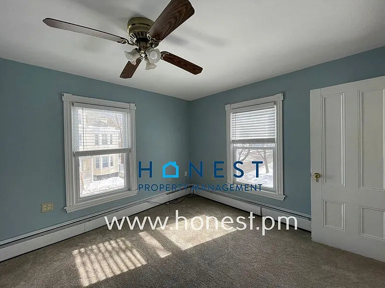 12 Hunt St #1 — Photo 19