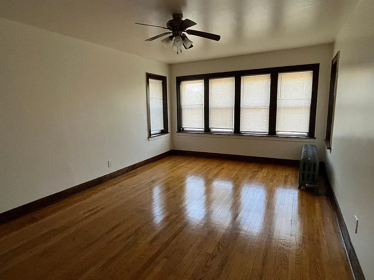 8059 S Ellis Ave #3 — Photo 4
