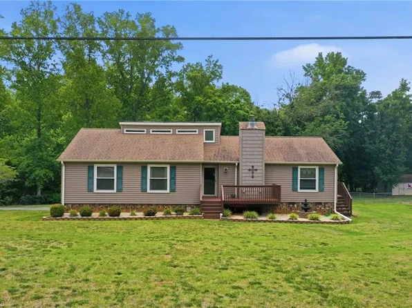 3124 Oakridge Dr, Graham, NC 27253