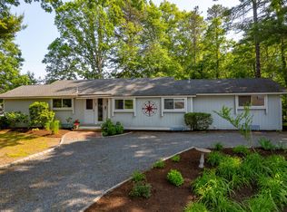 12 Running Light Way, Mashpee, MA 02649