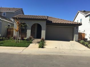 8252 Triplefin Way, Elk Grove, CA 95757