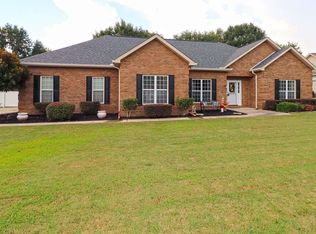 511 Southland Trl, Byron, GA 31008