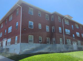 1005 S 31st St #6, Omaha, NE 68105