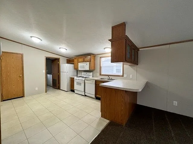 Van Buren Estates — Photo 26