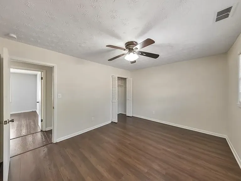6675 Leisure Trl — Photo 14