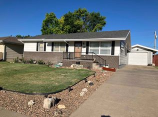 1913 Macarthur Rd, Hays, KS 67601
