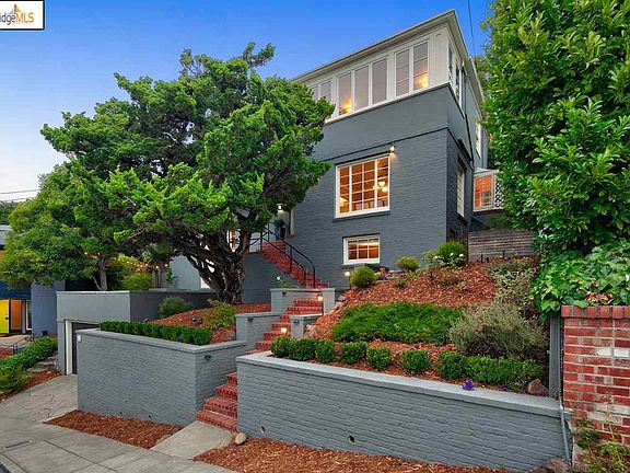 3rd image of 665 Blair Ave