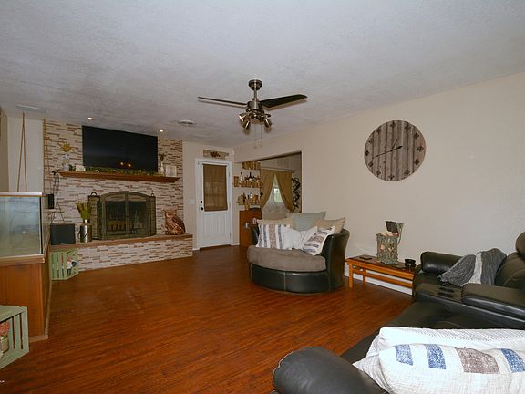 2nd image of 7809 Sombrero Dr