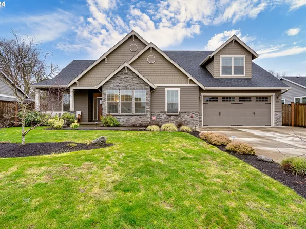 3740 Patricia St, Eugene, OR 97404