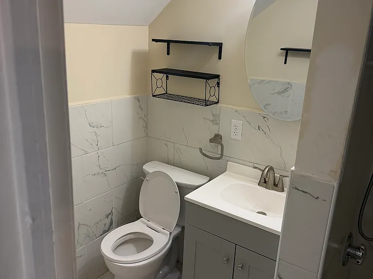 194 Harrison St #1L — Photo 4