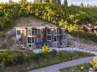 2780 Ridge Rd, Steamboat Springs, CO 80487
