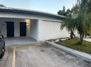 1527 Hardway Ct, Intercession City, FL 33848