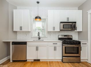 3807 N Ravenswood Ave #1, Chicago, IL 60613