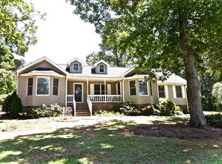 1403 Waterview Ct, Seneca, SC 29672