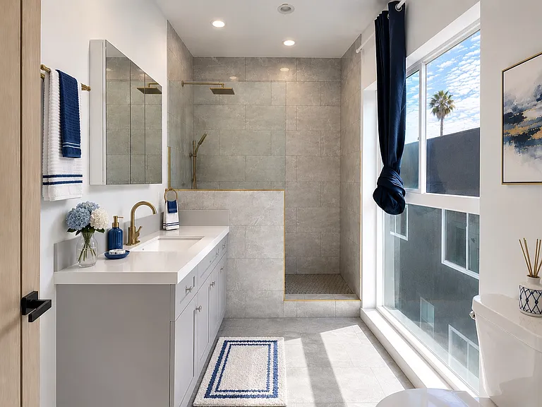 14954 Sherman Way #207 — Photo 17