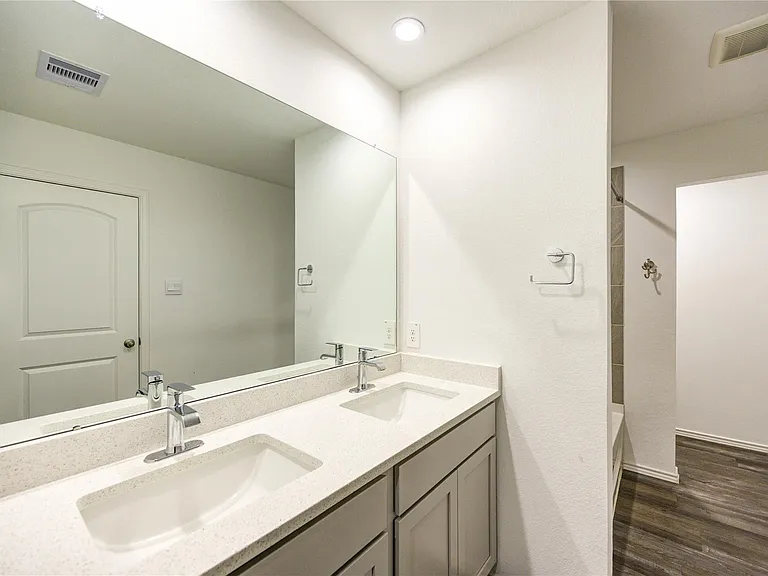 5406 Castlebury Meadows Dr — Photo 21