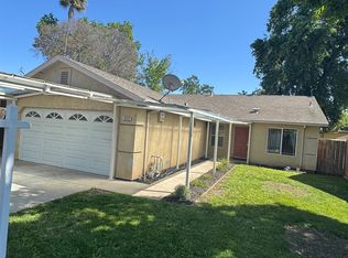 1836 E Robertson St, Stockton, CA 95205