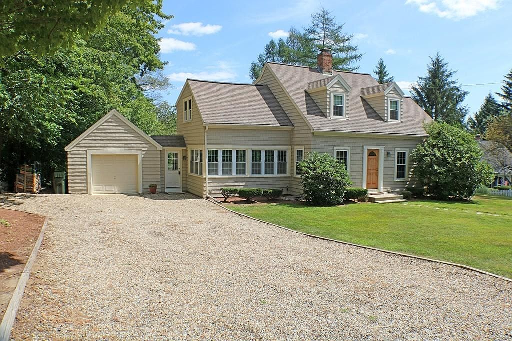 48 Fiske Hill Rd, Sturbridge, MA 01566 Zillow