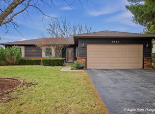 4833 Eastwood Ct, Waukegan, IL 60087