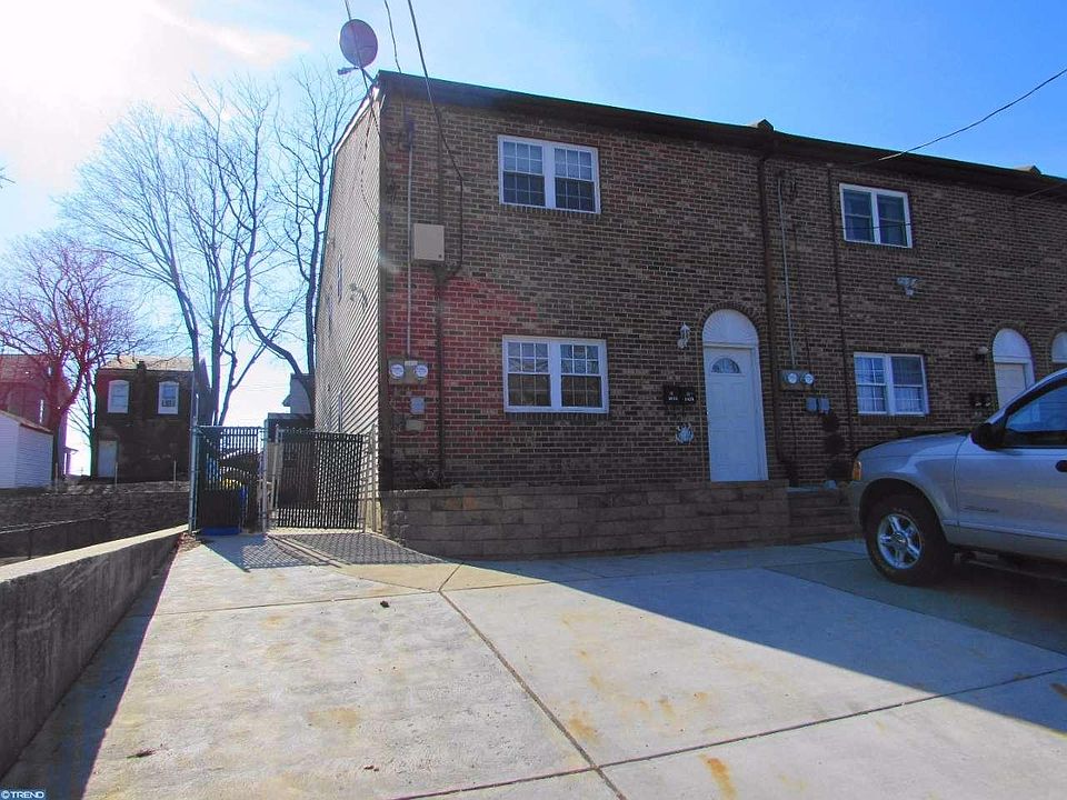 1st image of 3408 Stanwood St #B