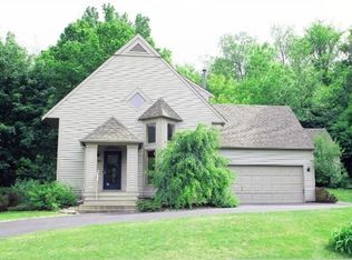 15835 Quebec Cir, Eden Prairie, MN 55346